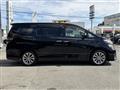 2011 Toyota Vellfire