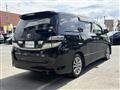 2011 Toyota Vellfire
