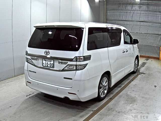 2014 Toyota Vellfire