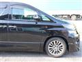 2013 Toyota Vellfire