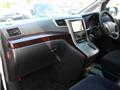 2011 Toyota Vellfire