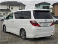 2010 Toyota Alphard