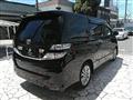 2011 Toyota Vellfire