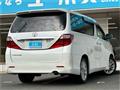 2009 Toyota Alphard