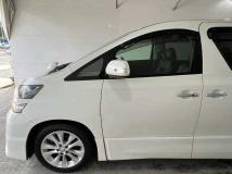 2010 Toyota Vellfire
