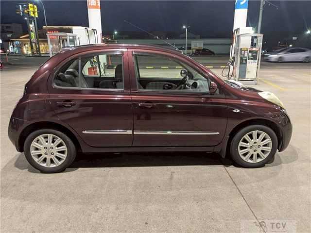 2007 Nissan March