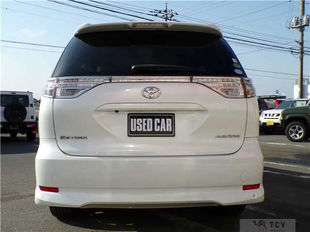 2013 Toyota Estima