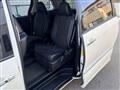 2013 Toyota Estima