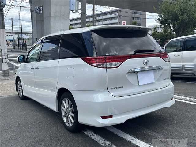 2012 Toyota Estima