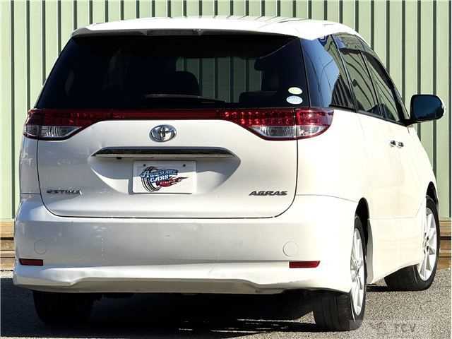 2011 Toyota Estima