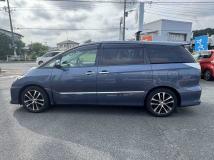 2014 Toyota Estima