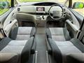 2008 Toyota Estima