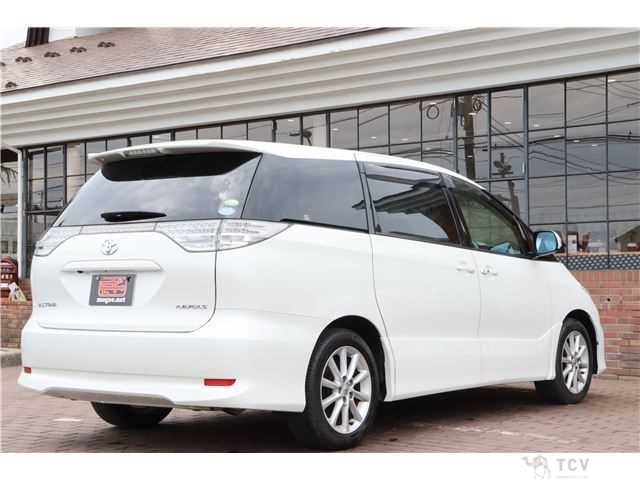 2009 Toyota Estima