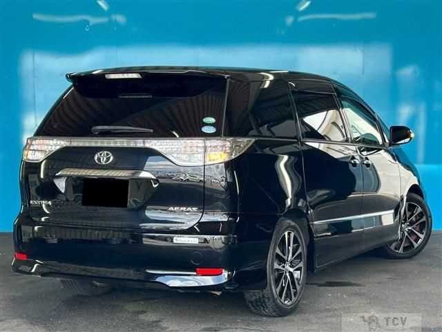2015 Toyota Estima
