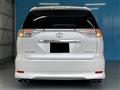 2013 Toyota Estima
