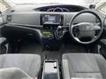 2013 Toyota Estima