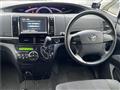 2013 Toyota Estima