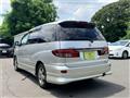 2004 Toyota Estima