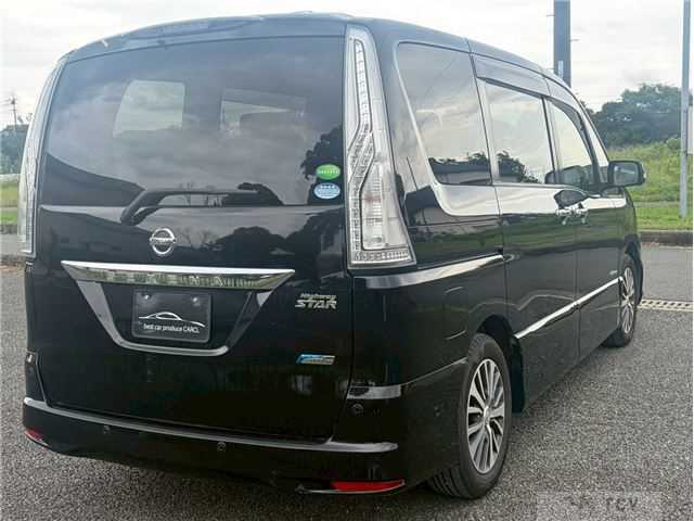2015 Nissan Serena