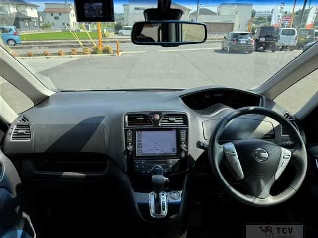2015 Nissan Serena