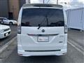 2013 Nissan Serena