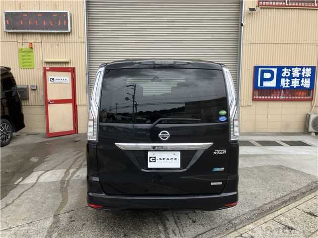2015 Nissan Serena