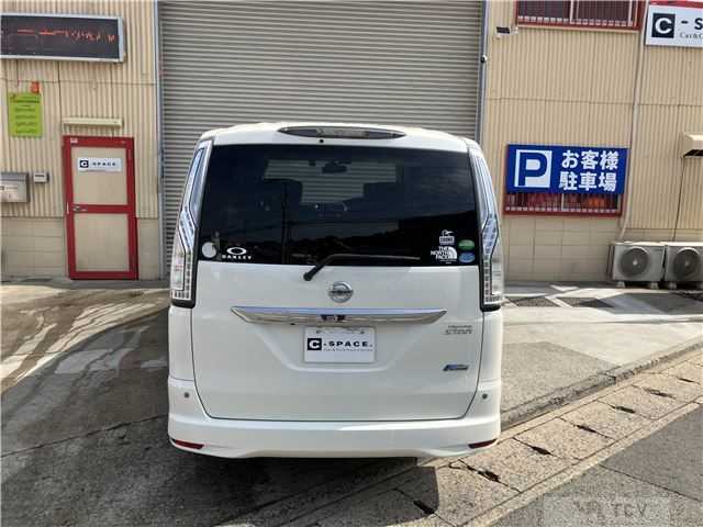 2014 Nissan Serena