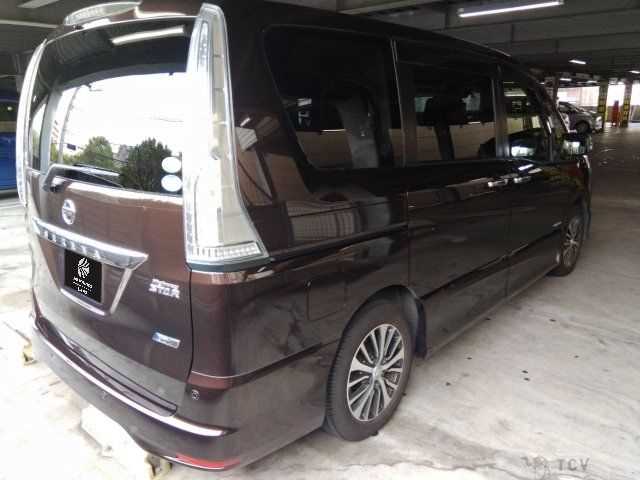 2015 Nissan Serena