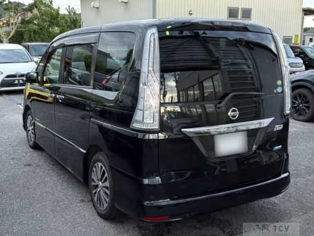 2015 Nissan Serena