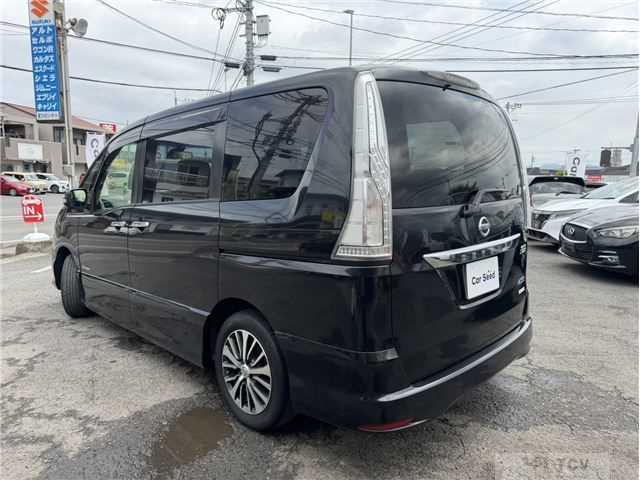 2014 Nissan Serena