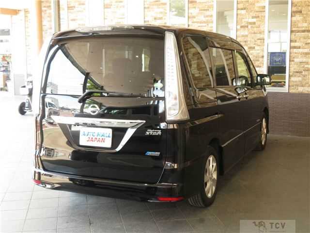 2012 Nissan Serena