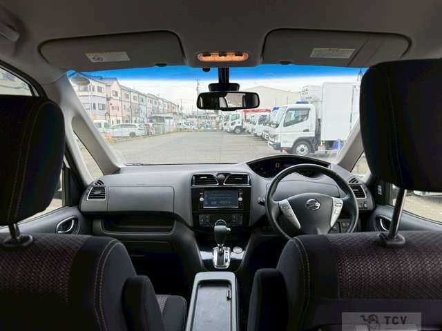 2015 Nissan Serena