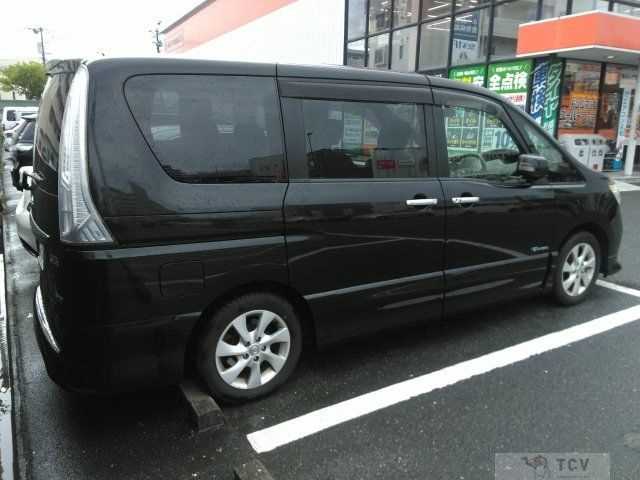 2012 Nissan Serena