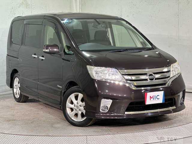 2013 Nissan Serena