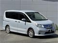 2013 Nissan Serena