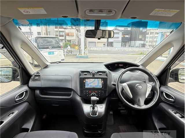 2013 Nissan Serena