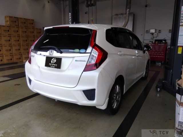 2013 Honda Fit Hybrid