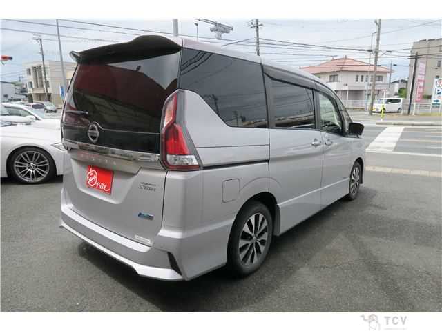 2017 Nissan Serena