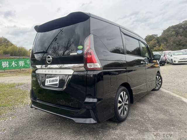 2018 Nissan Serena