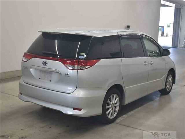 2012 Toyota Estima Hybrid