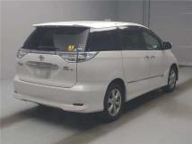 2012 Toyota Estima Hybrid
