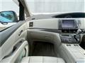 2009 Toyota Estima Hybrid