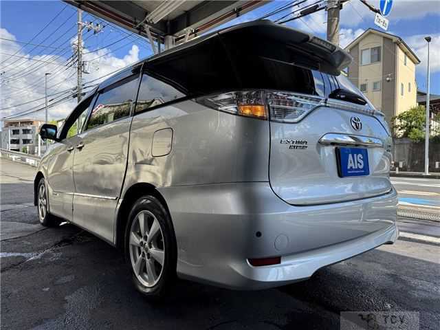 2011 Toyota Estima Hybrid