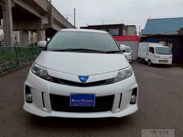 2013 Toyota Estima Hybrid