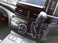 2013 Toyota Estima Hybrid