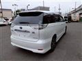 2013 Toyota Estima Hybrid