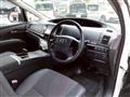 2013 Toyota Estima Hybrid