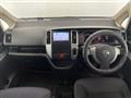 2009 Nissan Serena