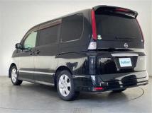 2009 Nissan Serena