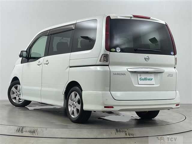 2009 Nissan Serena